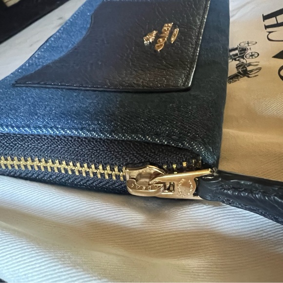 🌟New! Coach Denim Accordion Wallet - Picture 2 of 4